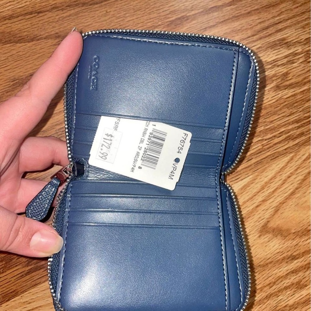 Coach Wallet - Picture 2 of 4